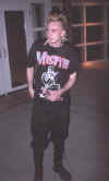jasonstandingthere.jpg (54328 bytes)